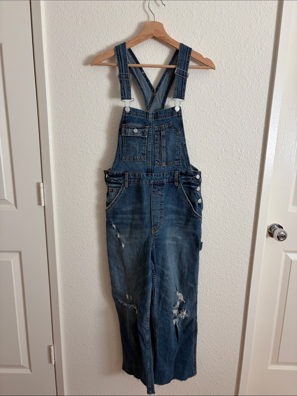 Pilcro The Lex Overall Distressed Blue Denim Women's Overalls - Picture 2 of 7